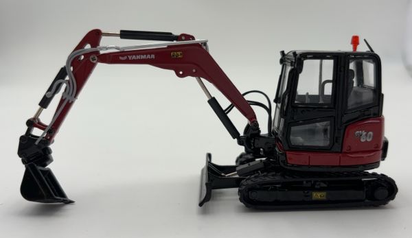ROS00237 - Miniexcavadora YANMAR SV60 roja - 1