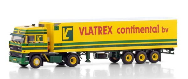 WSI01-4393 - DAF 3300 Space Cab 4x2 con semirremolque frigorífico VLATREX de 3 ejes - 1