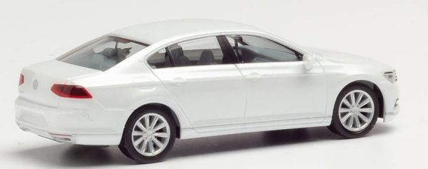 HER038416-002 - VOLKSWAGEN Passat Blanco - 1