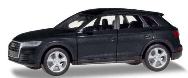 HER038621-003 - AUDI Q5 Negro Metálico - 1