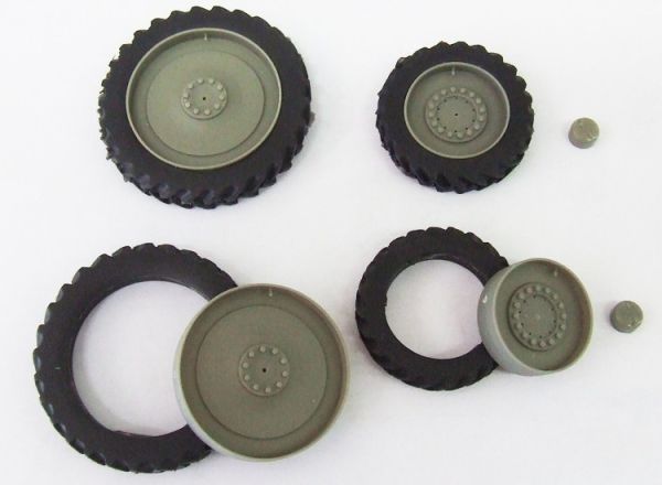 ART04211 - 4 Ruedas estrechas - Delanteras 43.5mm - Traseras 59mm - 1
