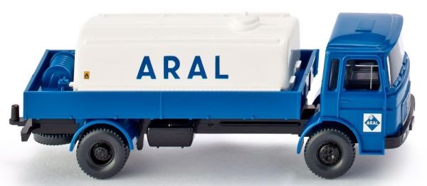 WIK080899 - MAN 4x2 Rígido con depósito de aceite ARAL - 1