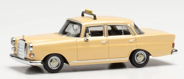 HER095693 - MERCEDES 200 Fintail TAXI Marfil - 1
