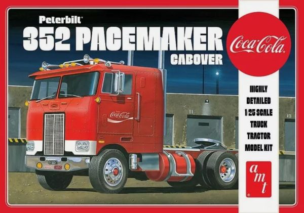 AMT1090/06 - PETERBILT 352 Pacemaker Cabover 6x4 COCA COLA para montar y pintar - 1