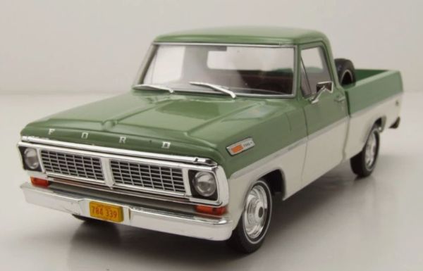 WBXWB124252 - Ford F-100 de 1970, Verde y Blanco - 1