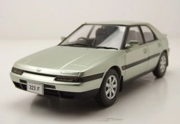 WBXWB124259 - 1989 MAZDA 323 F Verde claro - 1