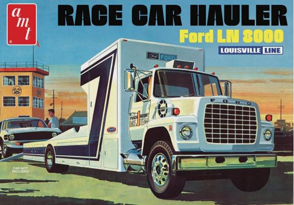 AMT1316/06 - FORD LN 8000 remolcador para coches de carreras para montar y pintar - 1