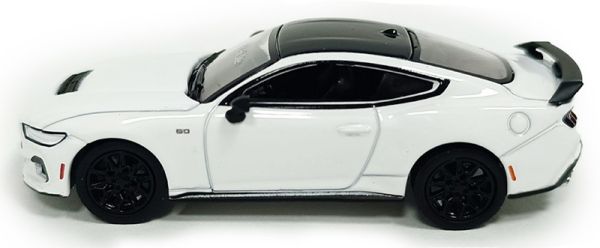 GREEN13370-F - Ford Mustang GL Muscle Series blanco 2024, todavía en su blíster. - 1