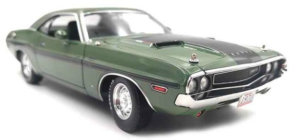 GREEN13700 - Dodge Challenger R/T Hardtop HEMI verde de 1970 - 1