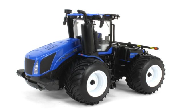 ERT13943 - NEW HOLLAND T9.700 con neumáticos LSW - Colección Prestige - 1
