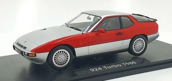 KKS180902 - Porsche 924 Turbo de 1986, plateado y rojo. - 1