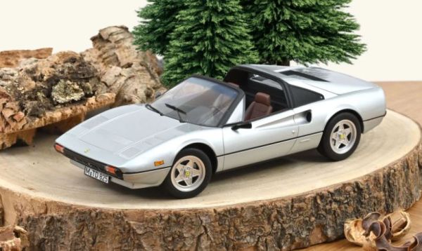 NOREV187934 - FERRARI 308 GTS 1982 Plata - 1