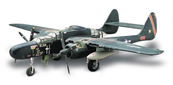 REV17546 - Avión Black Widow P-61 construible - 1