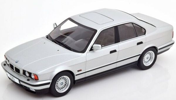 MOD18158 - BMW 5er E34 1992 gris - 1