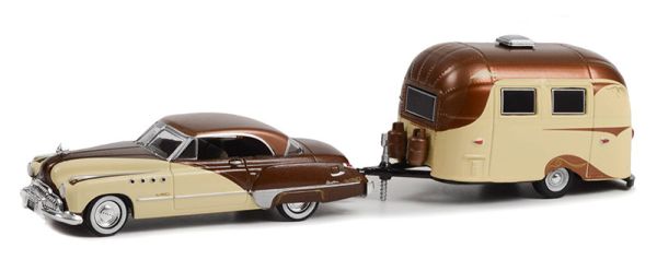 GREEN32260-A - BUICK Roadmaster Hardtop 1949 con remolque Airstream de la serie HITCH & TOW en blister - 1