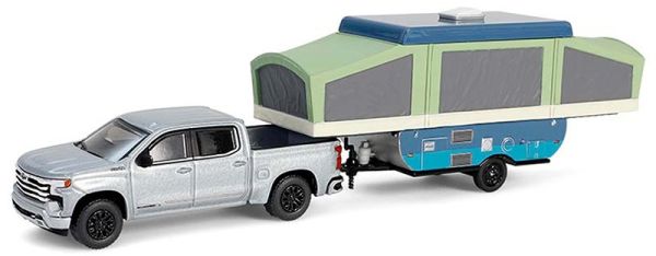 GREEN32320-D - CHEVROLET Silverado High Country con caravana 2024 gris de la serie HITCH & TOW Serie - 1