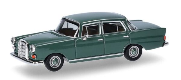 HER420457-004 - MERCEDES BENZ 200 Heckflosse verde - 1