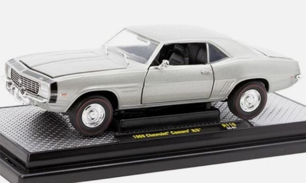 M2M-40300-116A - Chevrolet Camaro Z28 R/S 1969, color plata. - 1
