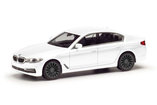 HER420372-002 - BMW 5 Limo blanco - 1