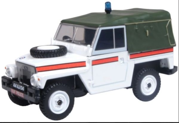 OXF43LRL010 - LAND ROVER Ligero RAF POLICE AKROTIRI - 1