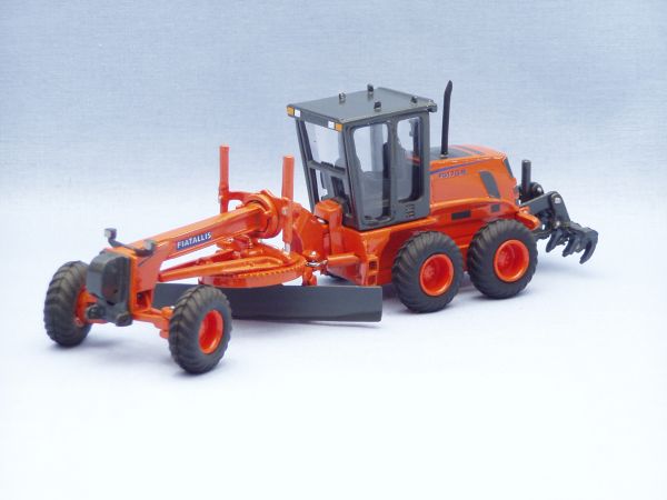 BRF0193 - Motoniveladora FIATALLIS FG170.B - 1
