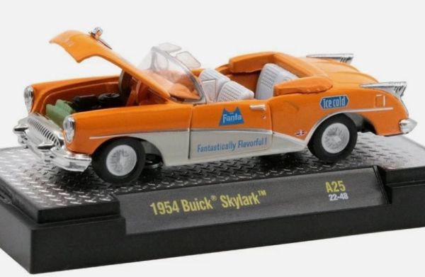 M2M-52500A25-A - BUICK Skymark 1954 FANTA en blíster - 1
