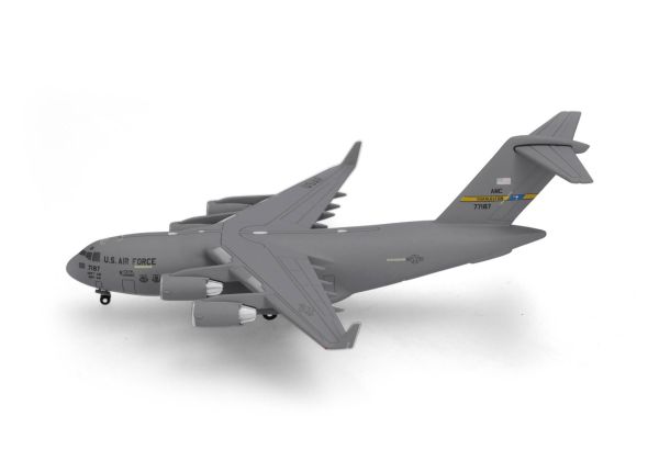 HER537964 - BOEING C-17A U.S. AF 437th Airlift Wing Spirit of the Candy Bomber - 1