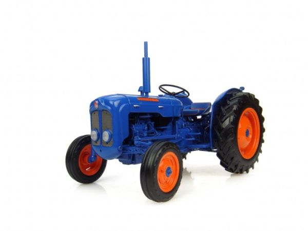 UH2898 - FORDSON DEXTA.(1960-1962).Escala:1/16 - 1