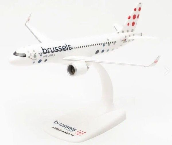HER613767 - Aereo di linea AIRBUS A320neo, Brussels Airlines (B) - 1