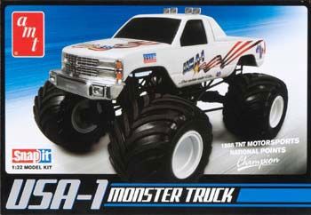 AMT672L/12 - Monster Truck blanco 4x4 - USA-1 para montar y pintar - 1