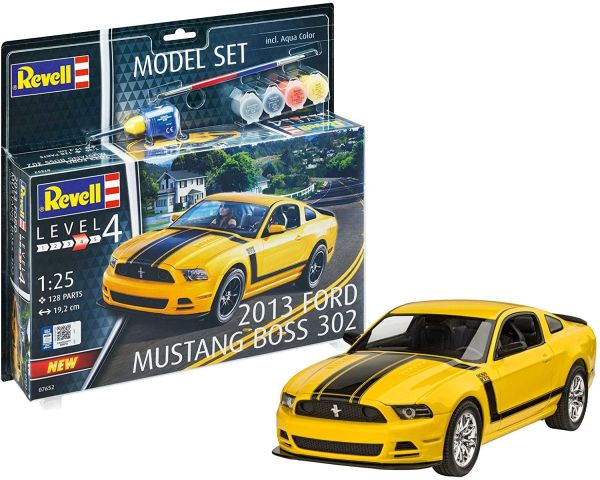 REV67652 - Maqueta de FORD Mustang boss 2013 con pintura para montar - 1