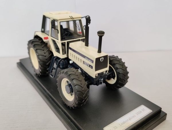 FM274 - LAMBORGHINI 1556 DT - 1979 - Edición limitada 280 piezas - 1