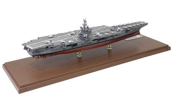 FOV861007A - Portaaviones estadounidense U.S.S. CVN-65 Company - Marina de los EE. UU. con base - 1