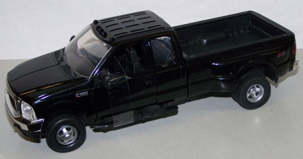 NEW54473C - FORD F-350 negro - 1