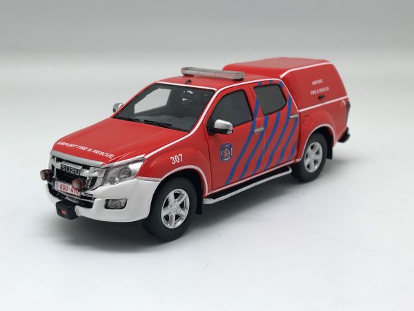 ALARME0037 - Bombero de cabina doble ISUZU D-MAX en el aeropuerto de Bruselas Limitado a 300 ex. - 1