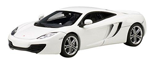 AUT56009 - MCLAREN MP4-12C Blanco Escala: 1/43 - 1