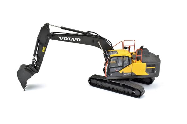 AT3200115 - Excavadora VOLVO EC220E - 1