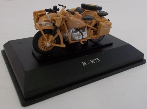CAR245D - Sidecar BMW B-R75 arena de las divisiones alemanas del Afrika Korps - 1