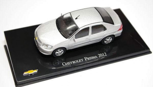 MAGCHEPRISMA - 2012 CHEVROLET Prisma gris sedán de 4 puertas - 1