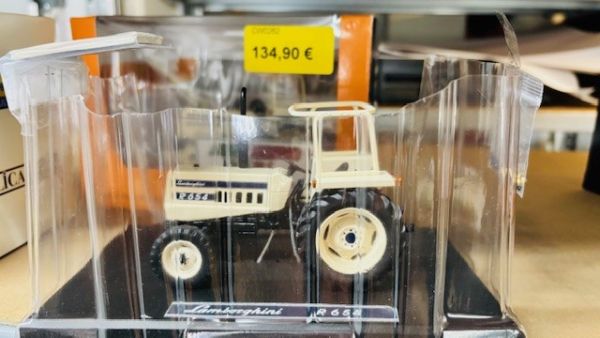 CW0262 - LAMBORGHIN R654 2wd - 1