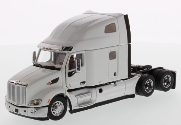 DCM71072 - PETERBILT 579 6x4 Blanco - 1