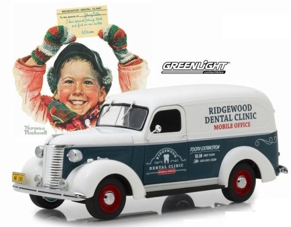 GREEN18249 - Camión CHEVROLET Panel 1939 Clínica Dental Norman Rockwell Ridgewood - 1