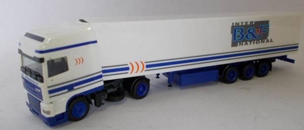 HER1534 - DAF XF 95 SSC 4x2 con semirremolque frigorífico 3 Ejes - B&F INTERNATIONAL - 1