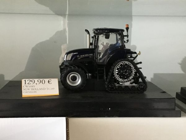 CW0085 - Orugas NEW HOLLAND T6.160 - 1
