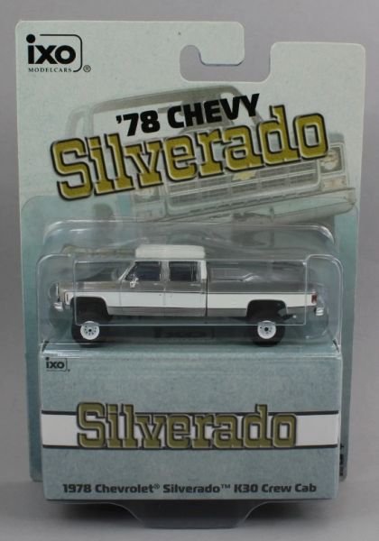 IXO-IA64007GRISE - CHEVROLET Silverado K30 Doble Cabina 1978 Gris y blanco (en blíster) - 1