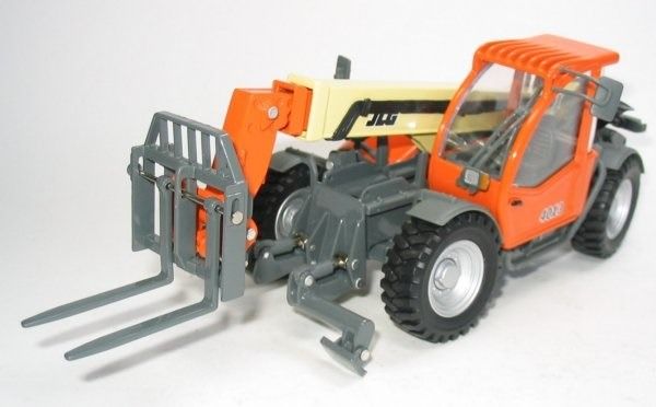 JLG4013 - Manipuladora telescópica JLG 4013 - 1