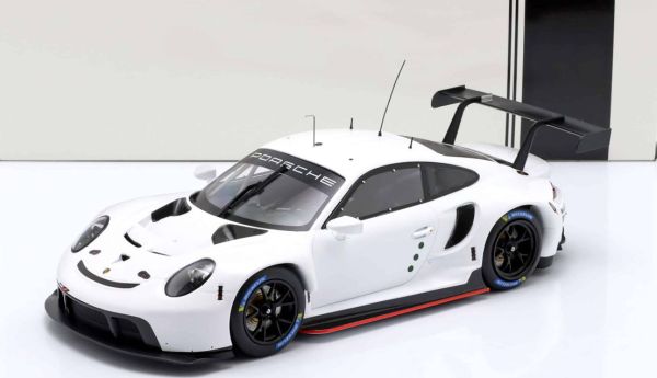 IXO-LEGT18-23024 - PORSCHE 911 RSR Carrocería lisa - Edición Blanco - 1