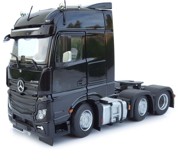 MAR1910-02 - MERCEDES Actros Bigspace 6x2 Negro - 1