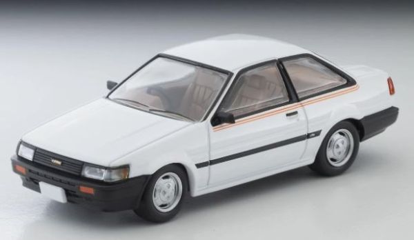 TOMLV-N284E - Toyota Corolla Levin Coupé de 1983, blanco. - 1