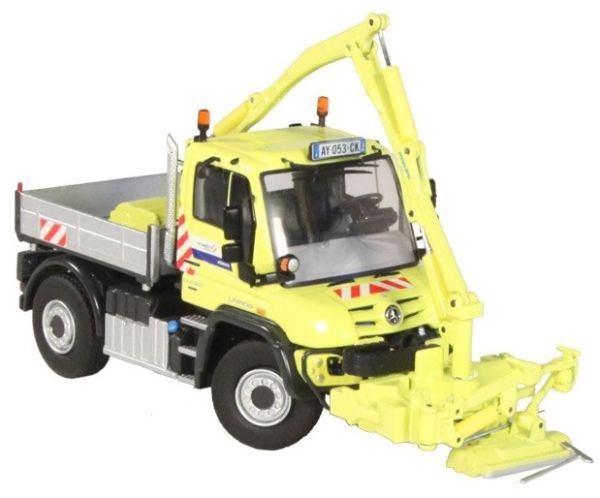 NZG9101/01 - MERCEDES BENZ Unimog U400 VINCI con juego de desbrozadoras Mulag - 1